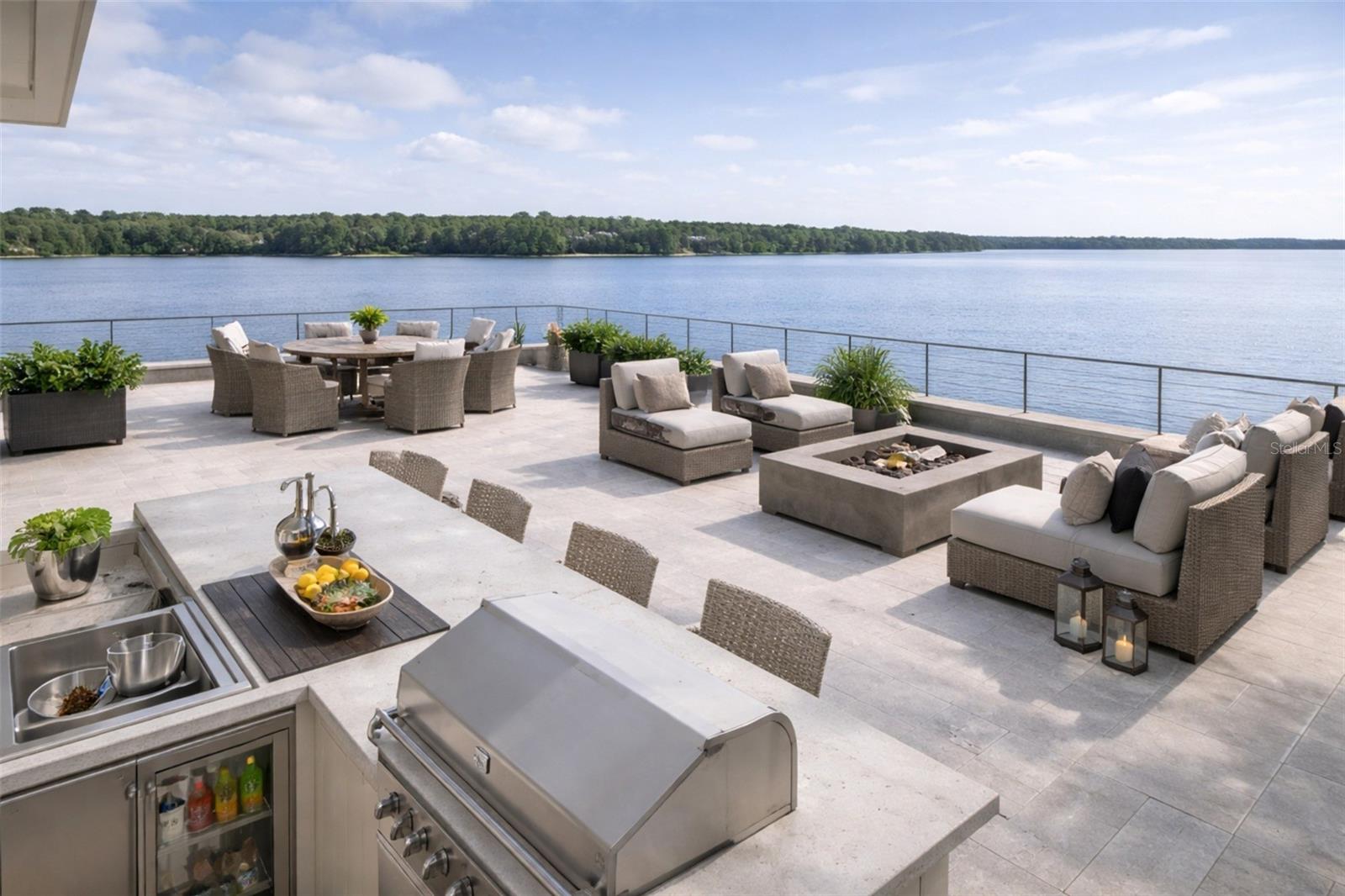 6043 Byu GRANDE Blvd ST PETERSBURG, FL 33703