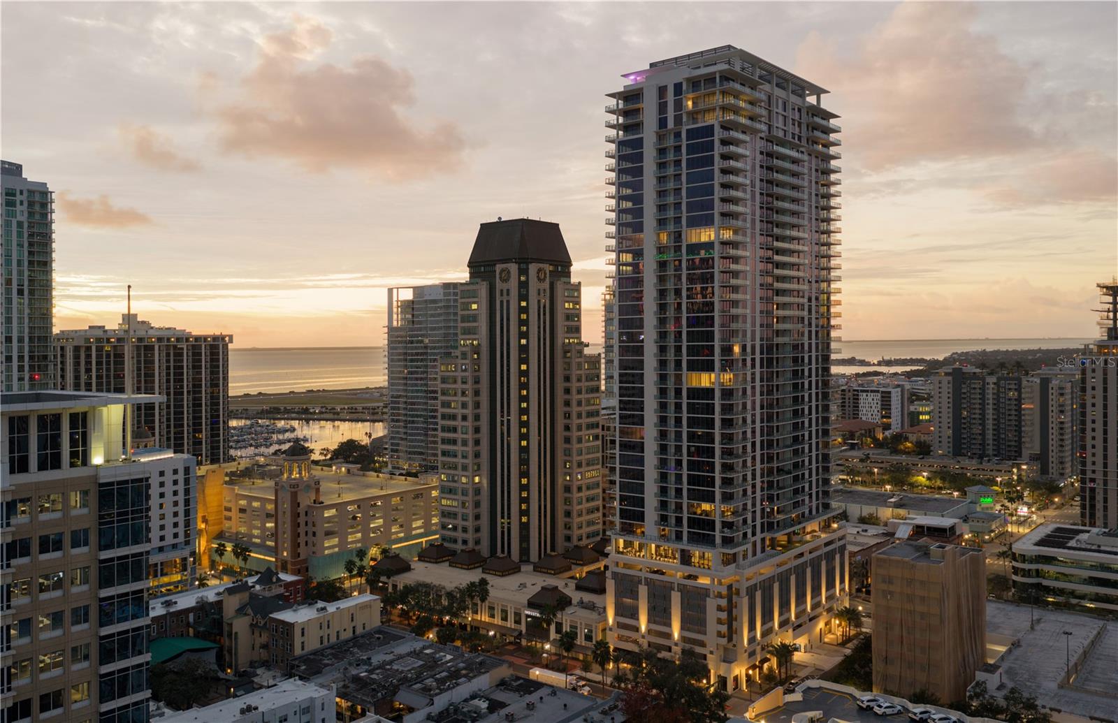 275 1ST Ave #4204 ST PETERSBURG, FL 33701