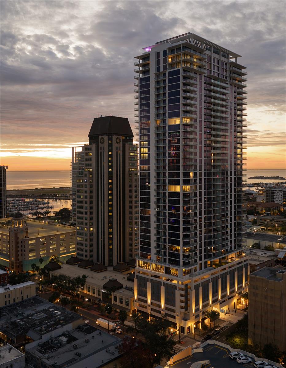 275 1ST Ave #4204 ST PETERSBURG, FL 33701