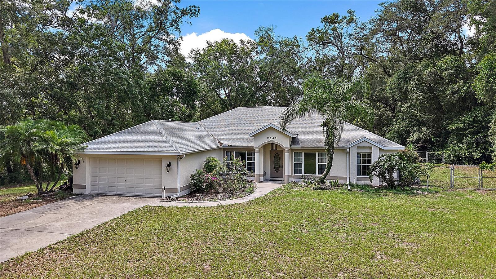 2541 Lk GRIFFIN Rd
