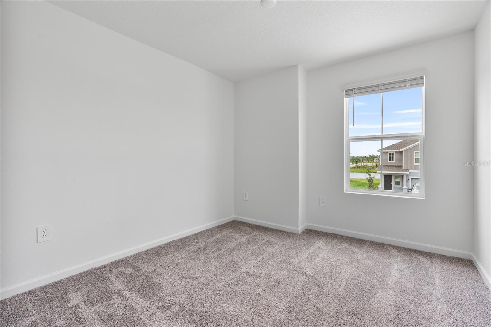 5625 GINGHAM Dr KISSIMMEE, FL 34758