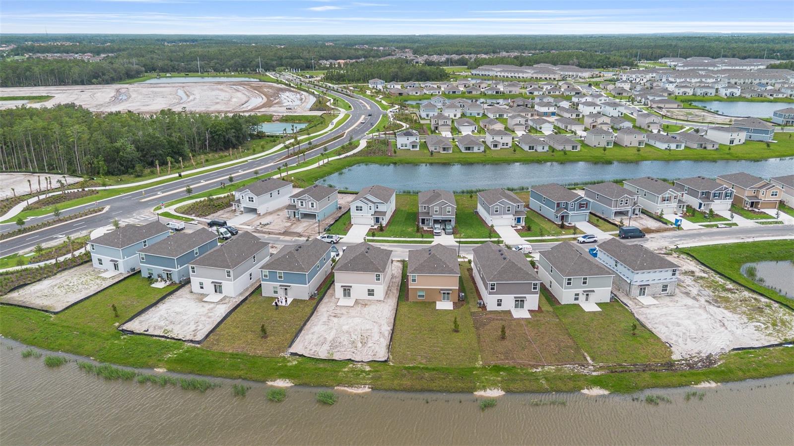 5625 GINGHAM Dr KISSIMMEE, FL 34758