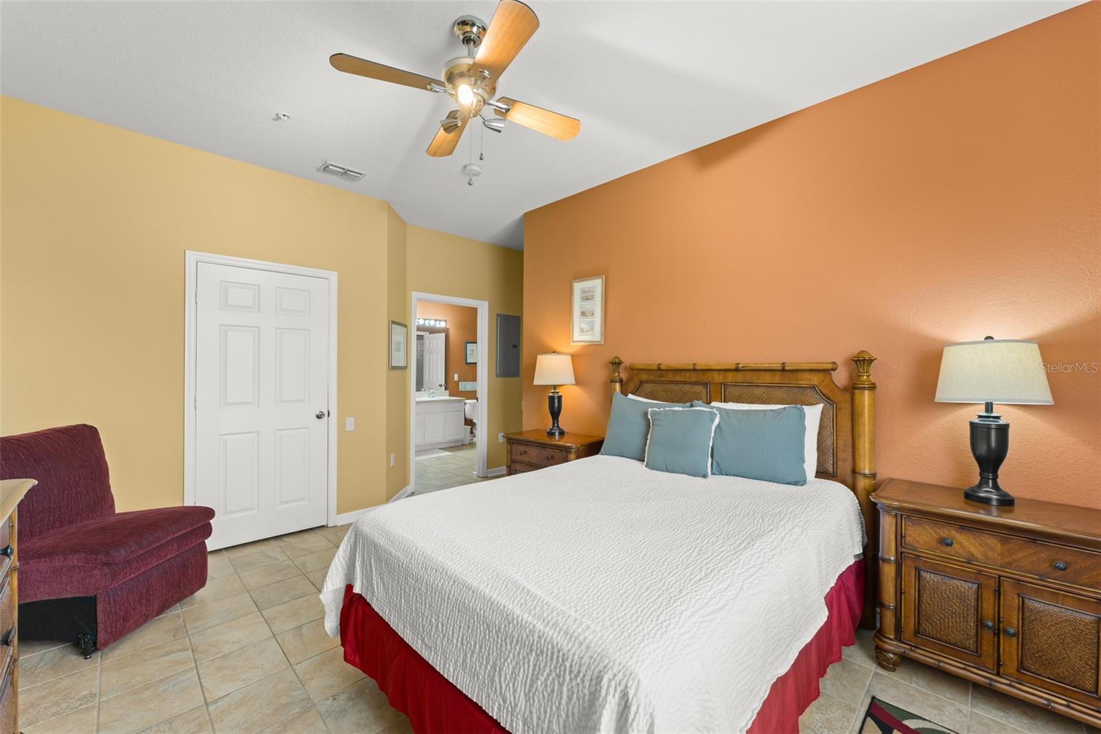 7675 COMROW St #405 KISSIMMEE, FL 34747