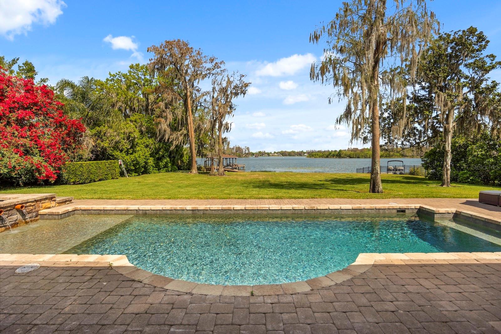 5400 KENMORE Ln ORLANDO, FL 32839