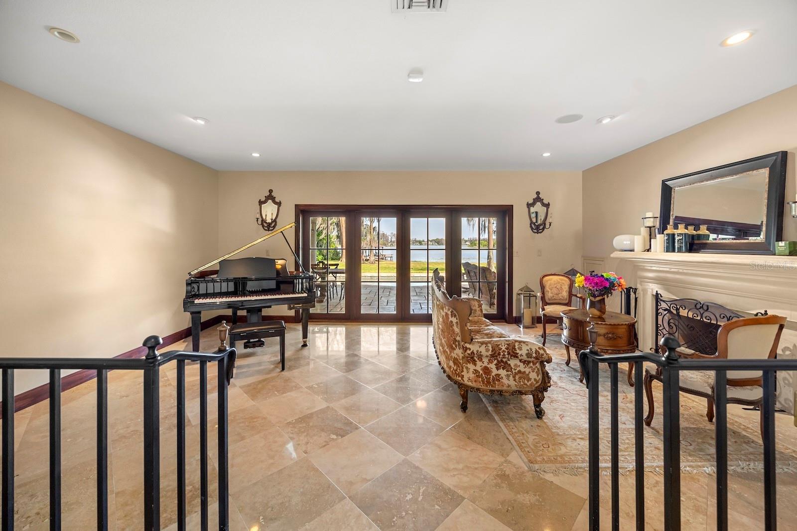 5400 KENMORE Ln ORLANDO, FL 32839