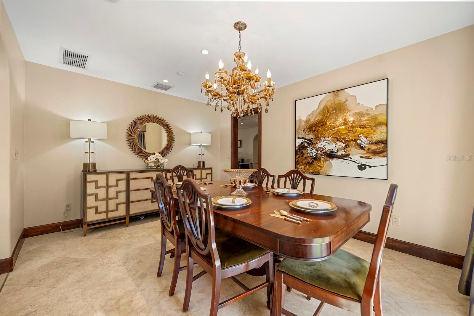 5400 KENMORE Ln ORLANDO, FL 32839