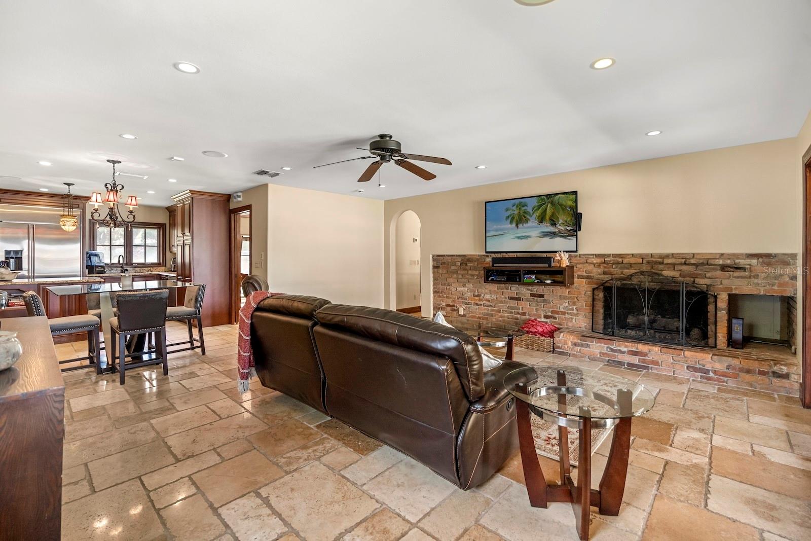 5400 KENMORE Ln ORLANDO, FL 32839