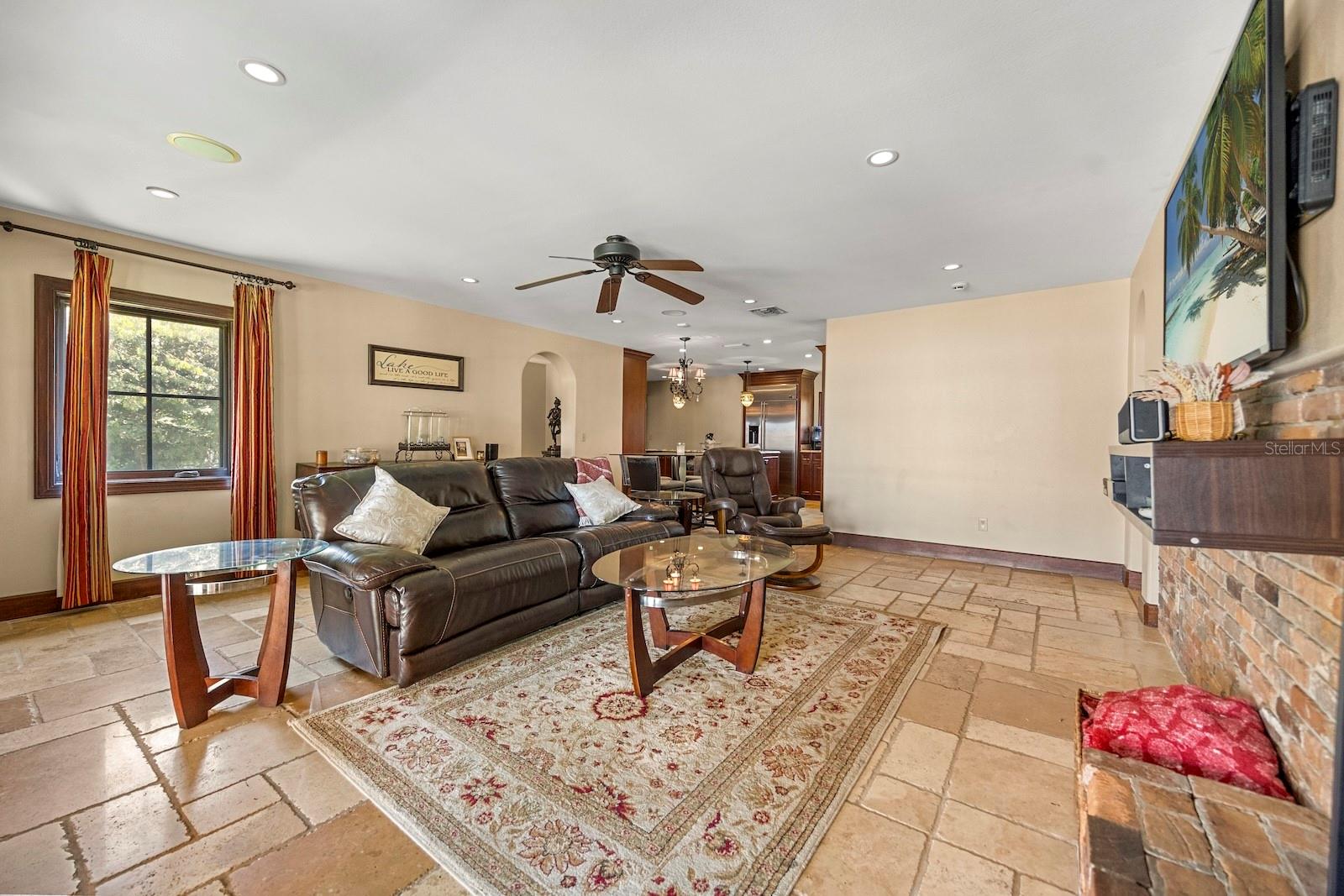 5400 KENMORE Ln ORLANDO, FL 32839