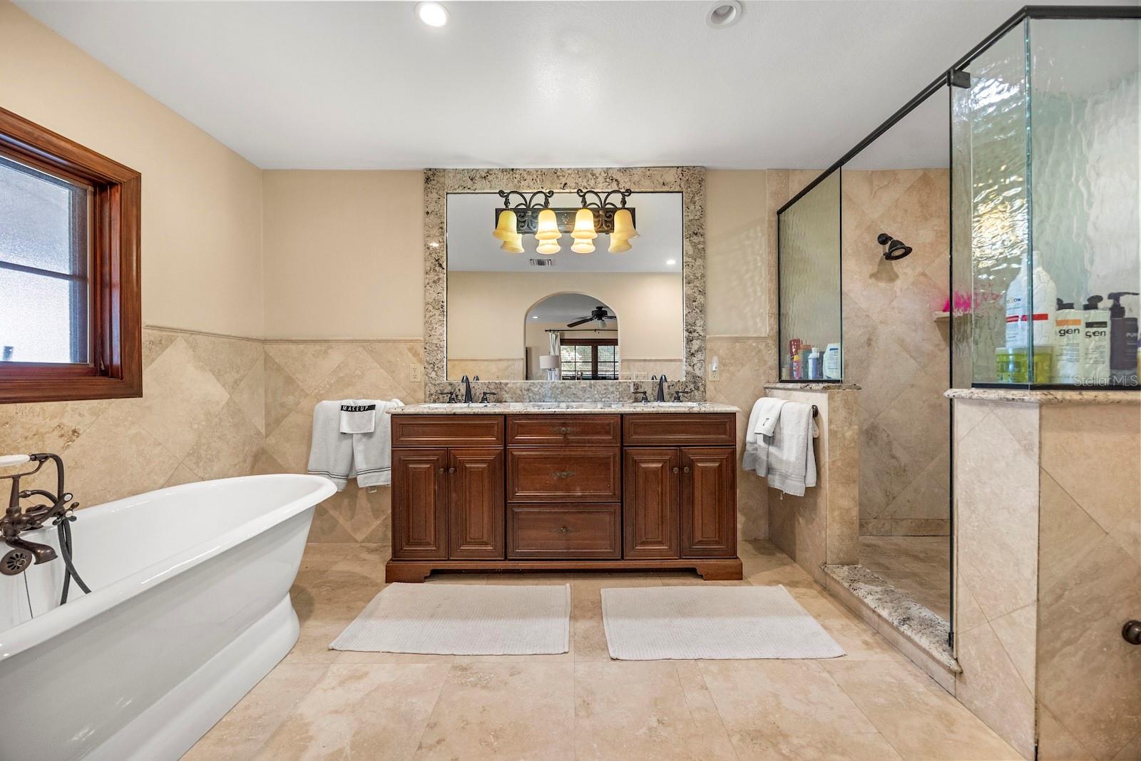 5400 KENMORE Ln ORLANDO, FL 32839