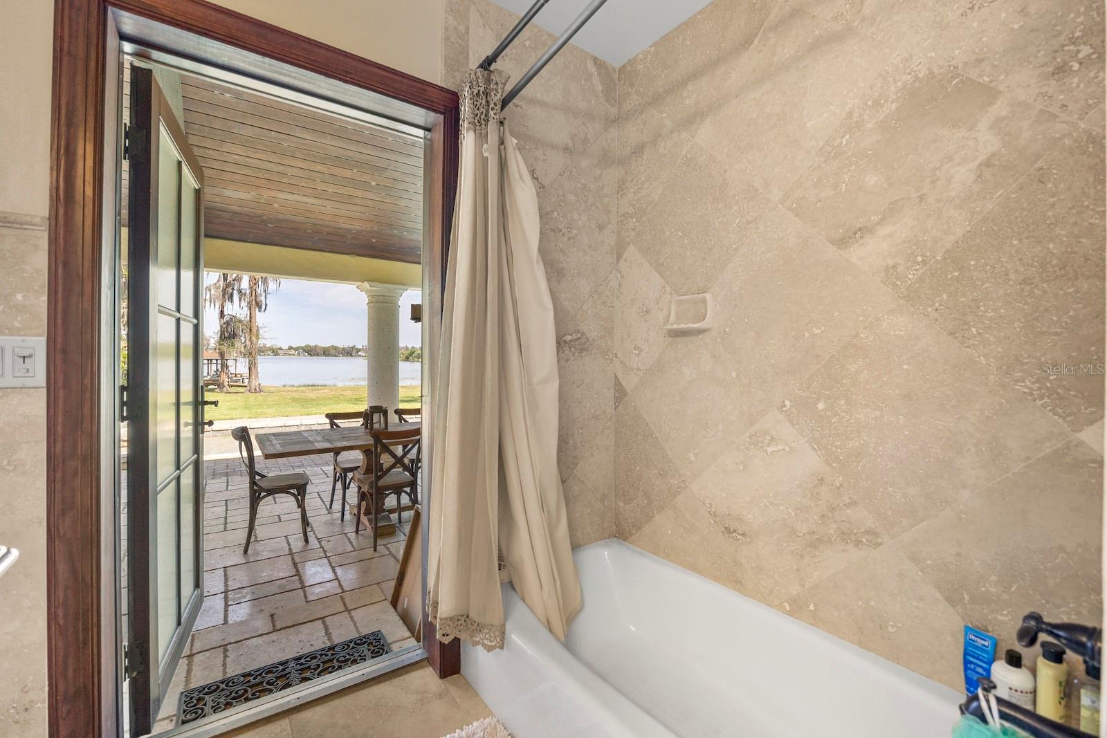 5400 KENMORE Ln ORLANDO, FL 32839