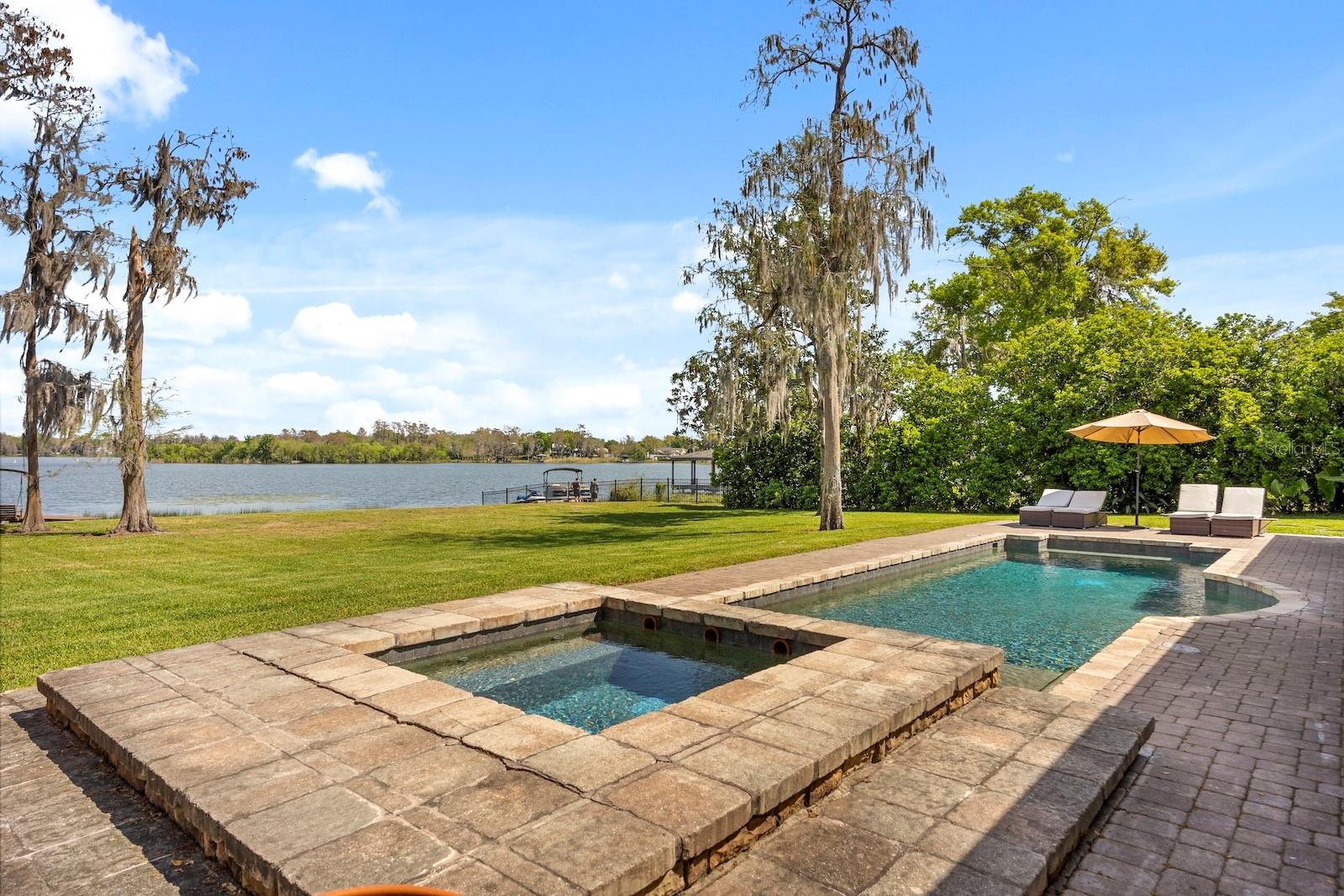 5400 KENMORE Ln ORLANDO, FL 32839