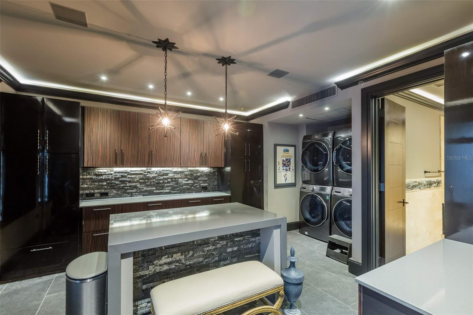 500 PLANTATION Dr #PH-3403 DORADO, PR 00646