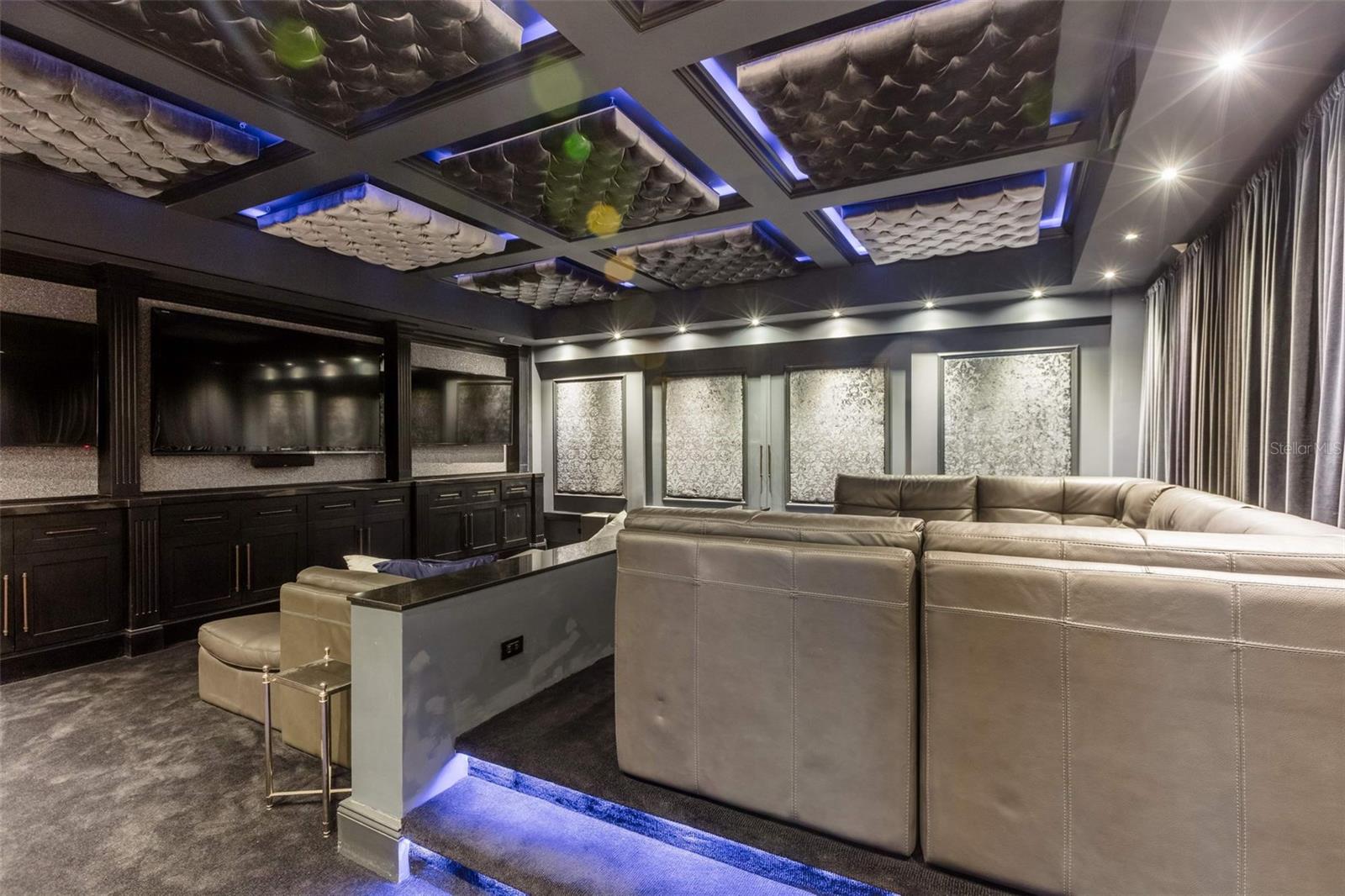 500 PLANTATION Dr #PH-3403 DORADO, PR 00646