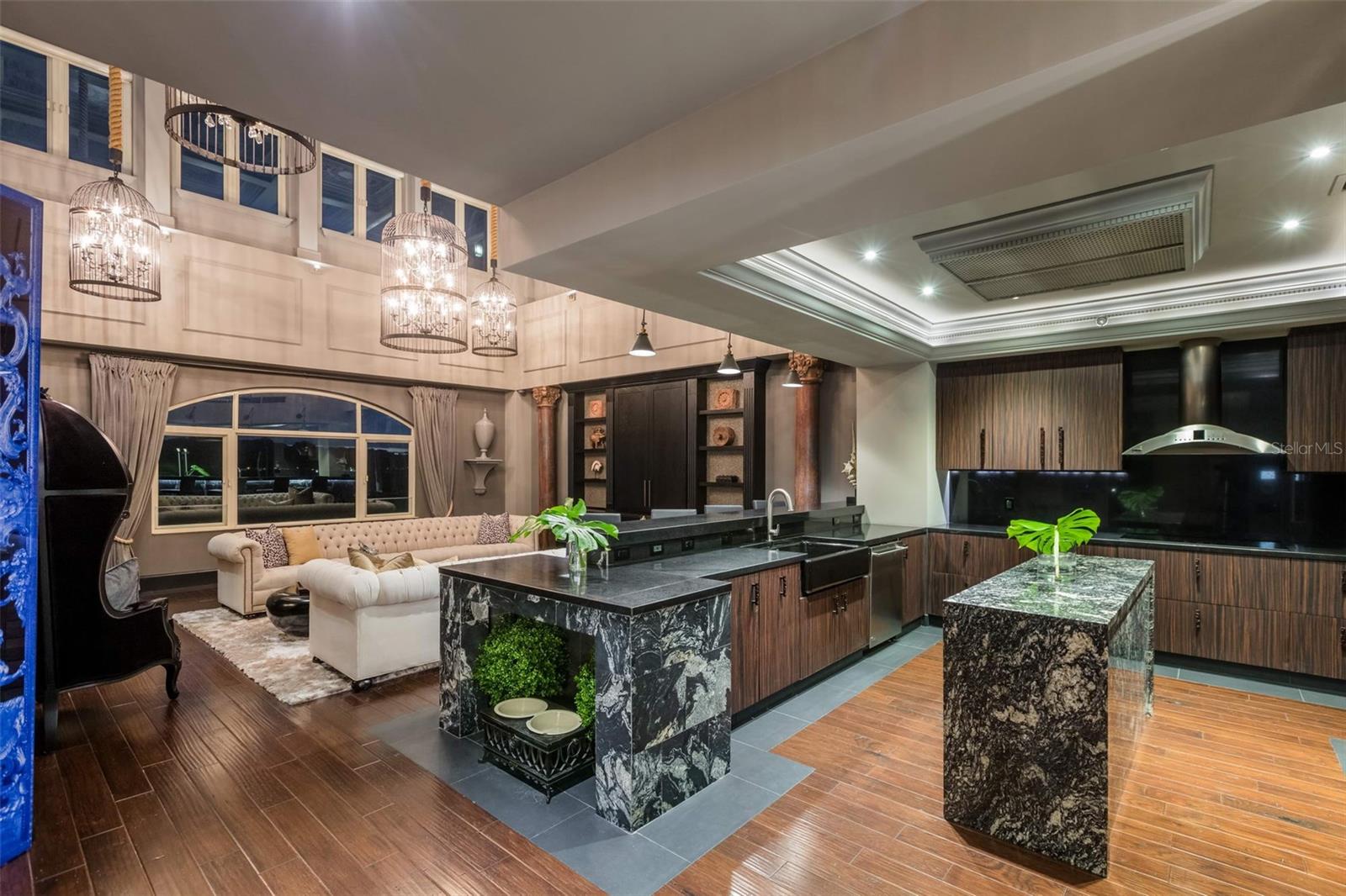 500 PLANTATION Dr #PH-3403 DORADO, PR 00646