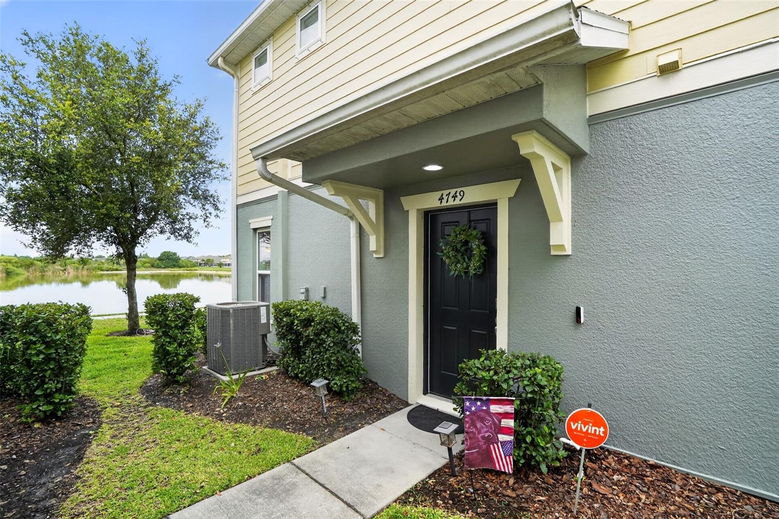 4749 SOMERSET Hl Ln RIVERVIEW, FL 33578