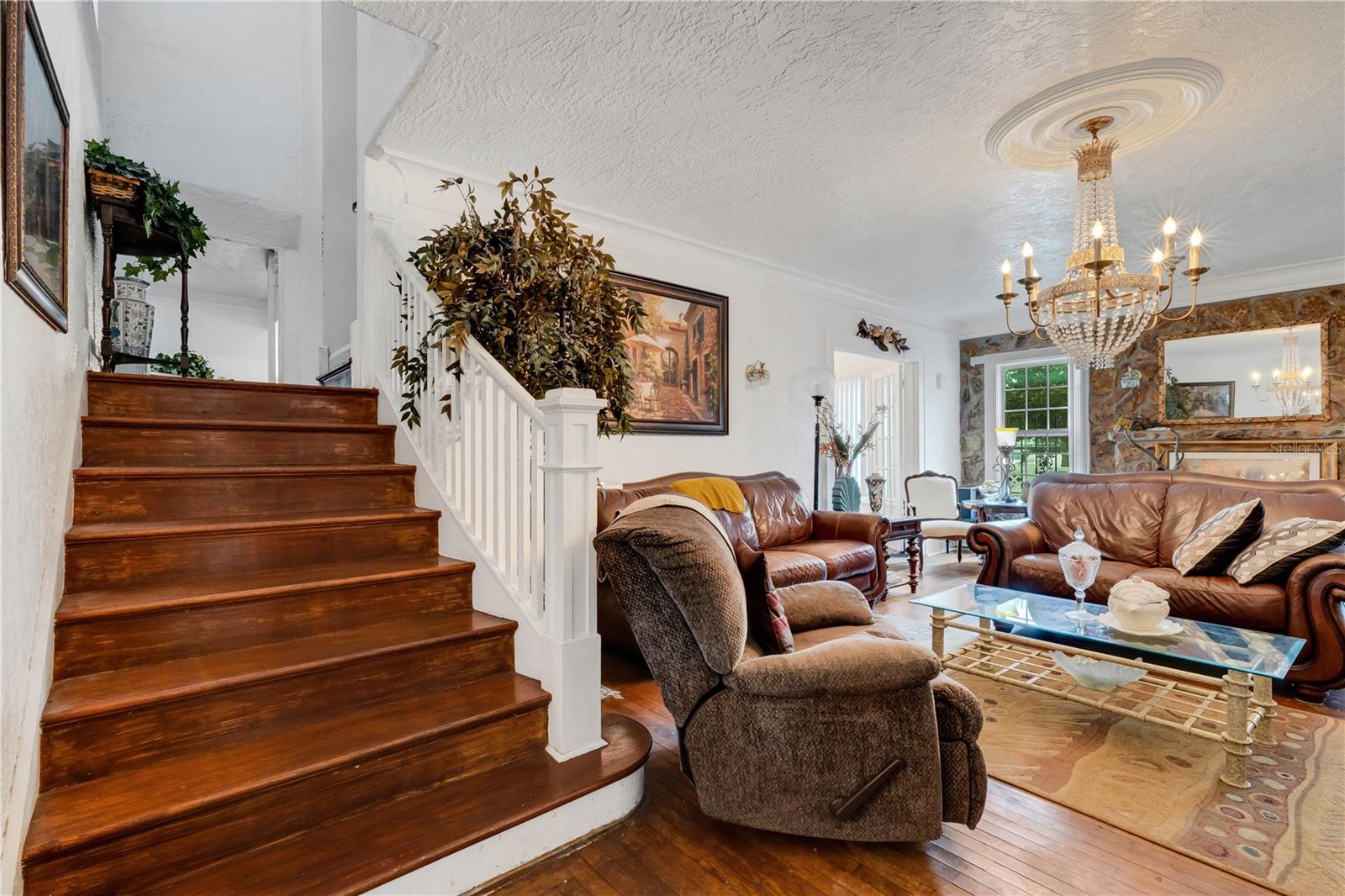 2701 1ST Ave ST PETERSBURG, FL 33712