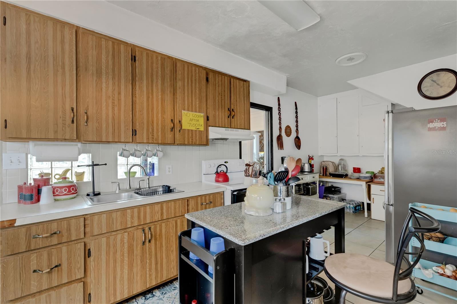 2701 1ST Ave ST PETERSBURG, FL 33712