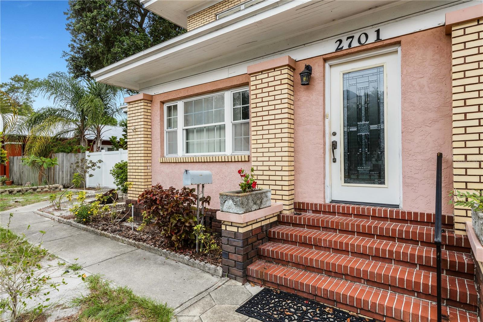 2701 1ST Ave ST PETERSBURG, FL 33712