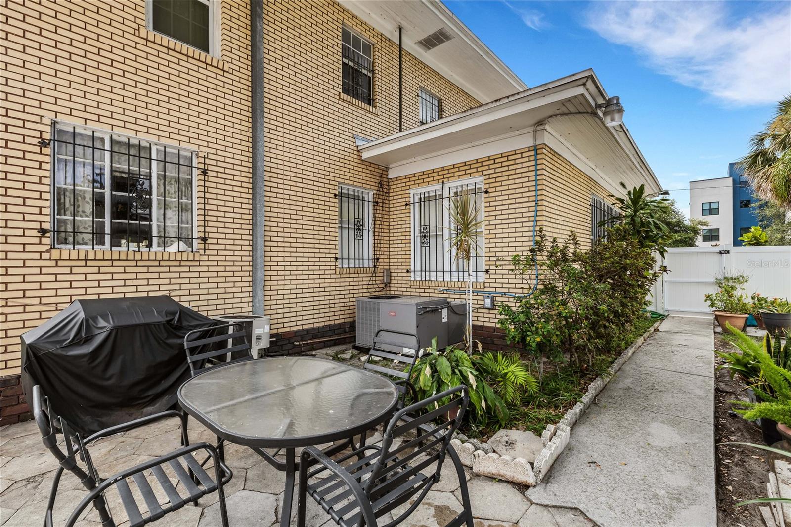 2701 1ST Ave ST PETERSBURG, FL 33712