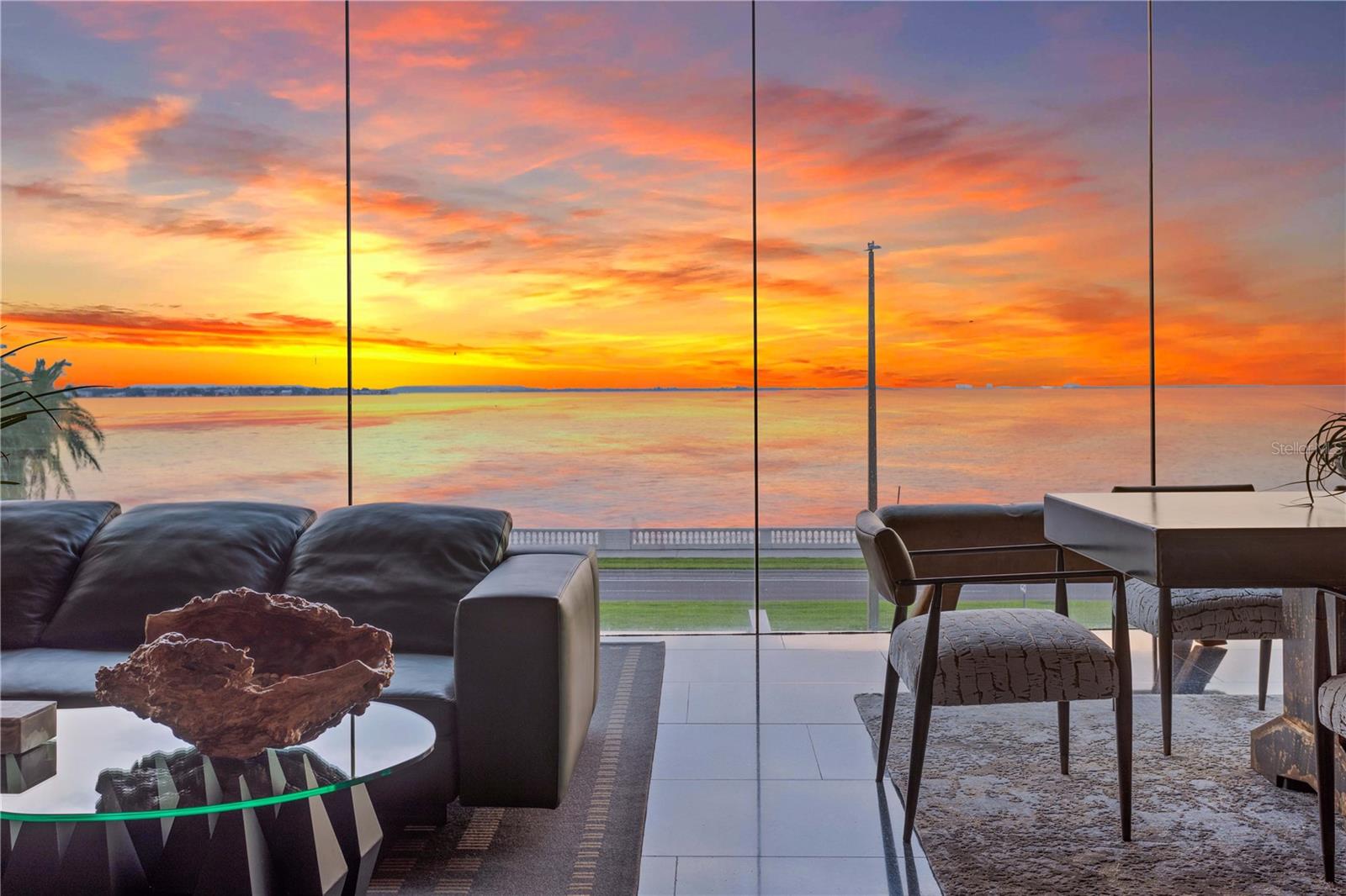 2619 BAYSHORE Blvd #200 TAMPA, FL 33629