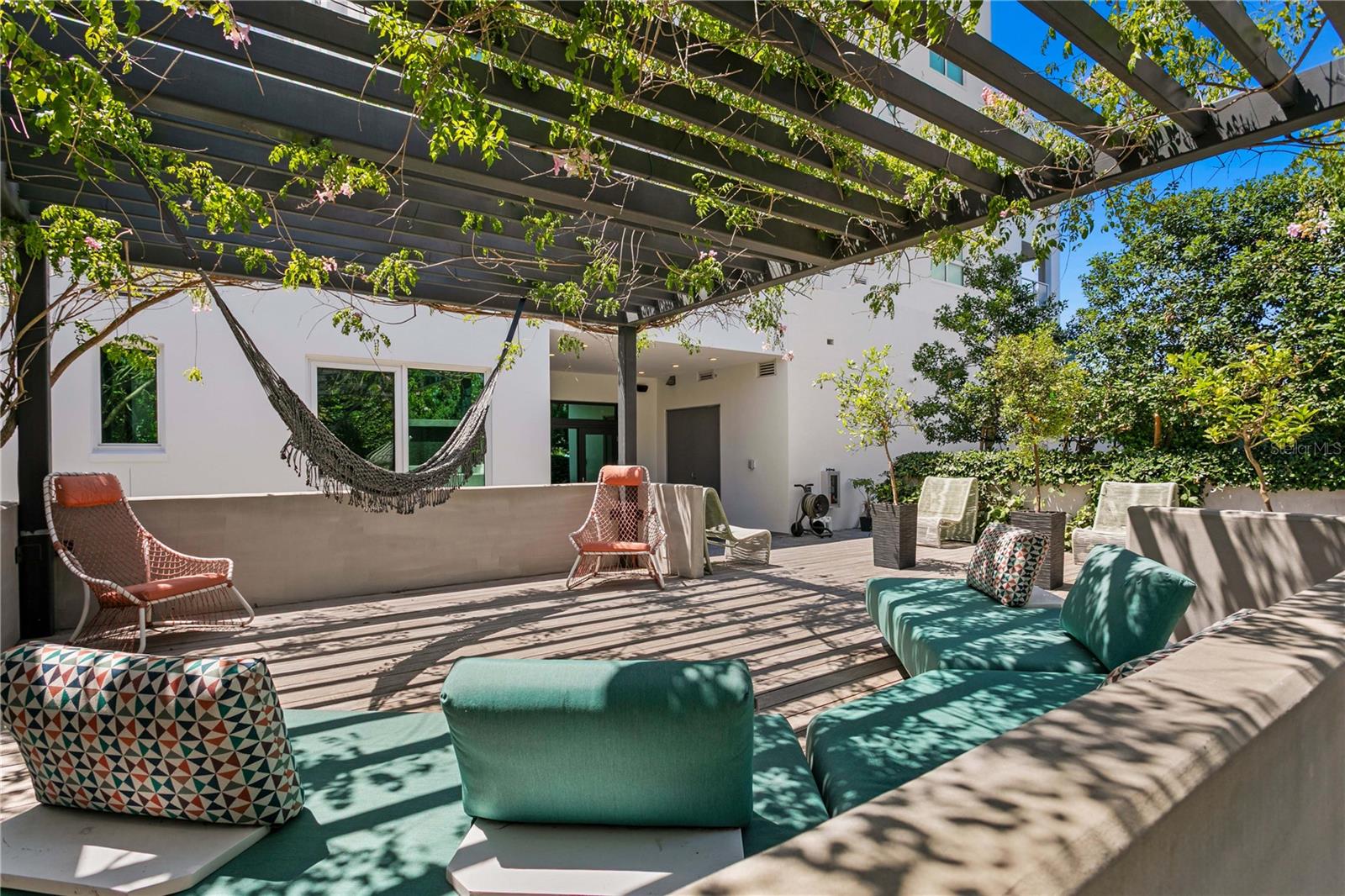 2619 BAYSHORE Blvd #200 TAMPA, FL 33629