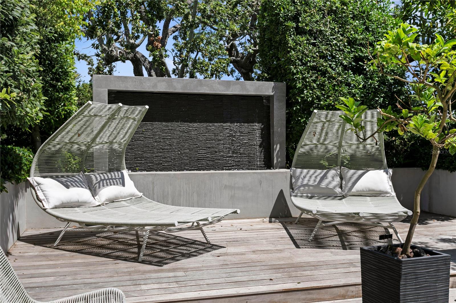 2619 BAYSHORE Blvd #200 TAMPA, FL 33629