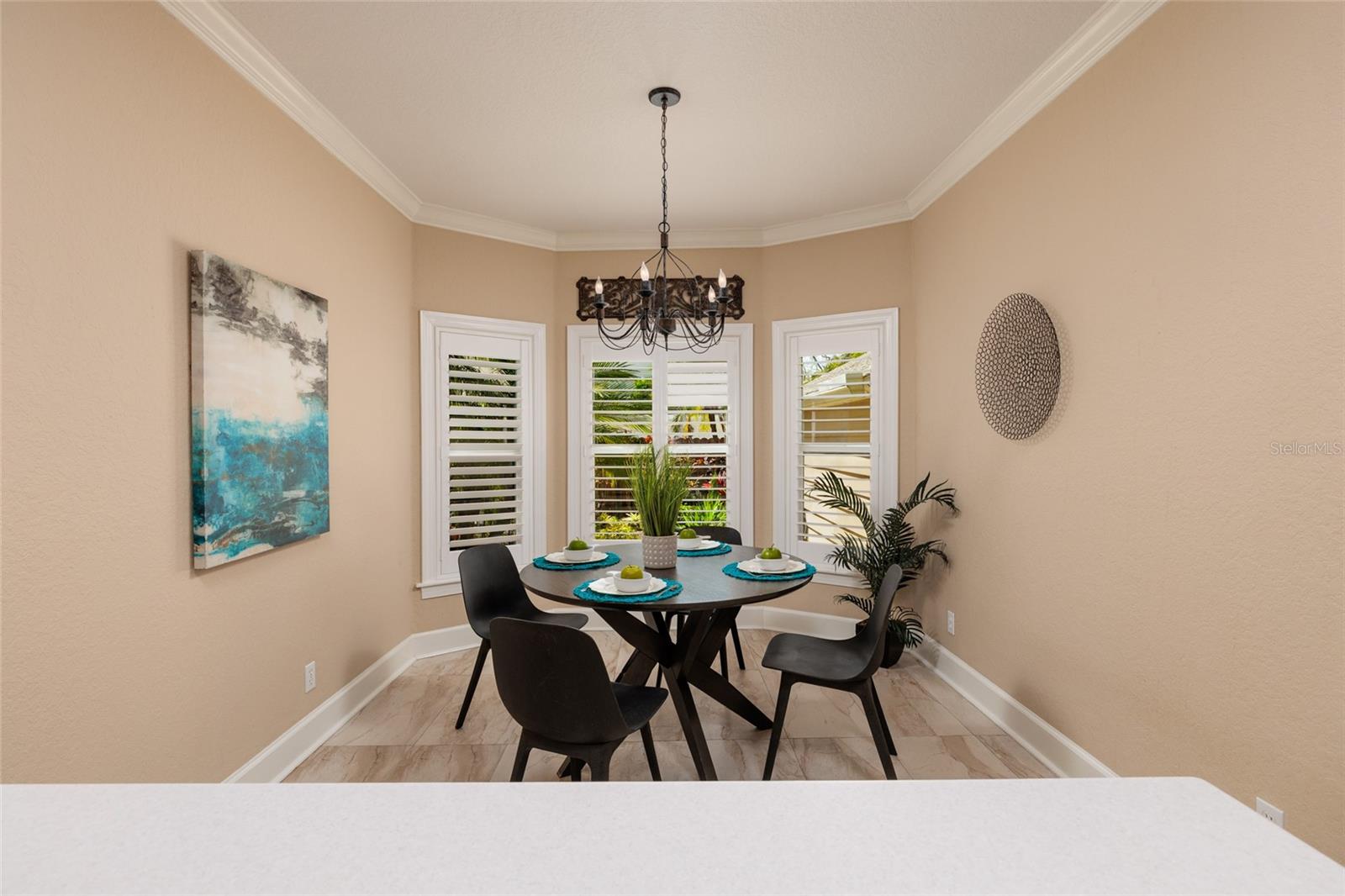 446 21ST Ave ST PETERSBURG, FL 33704