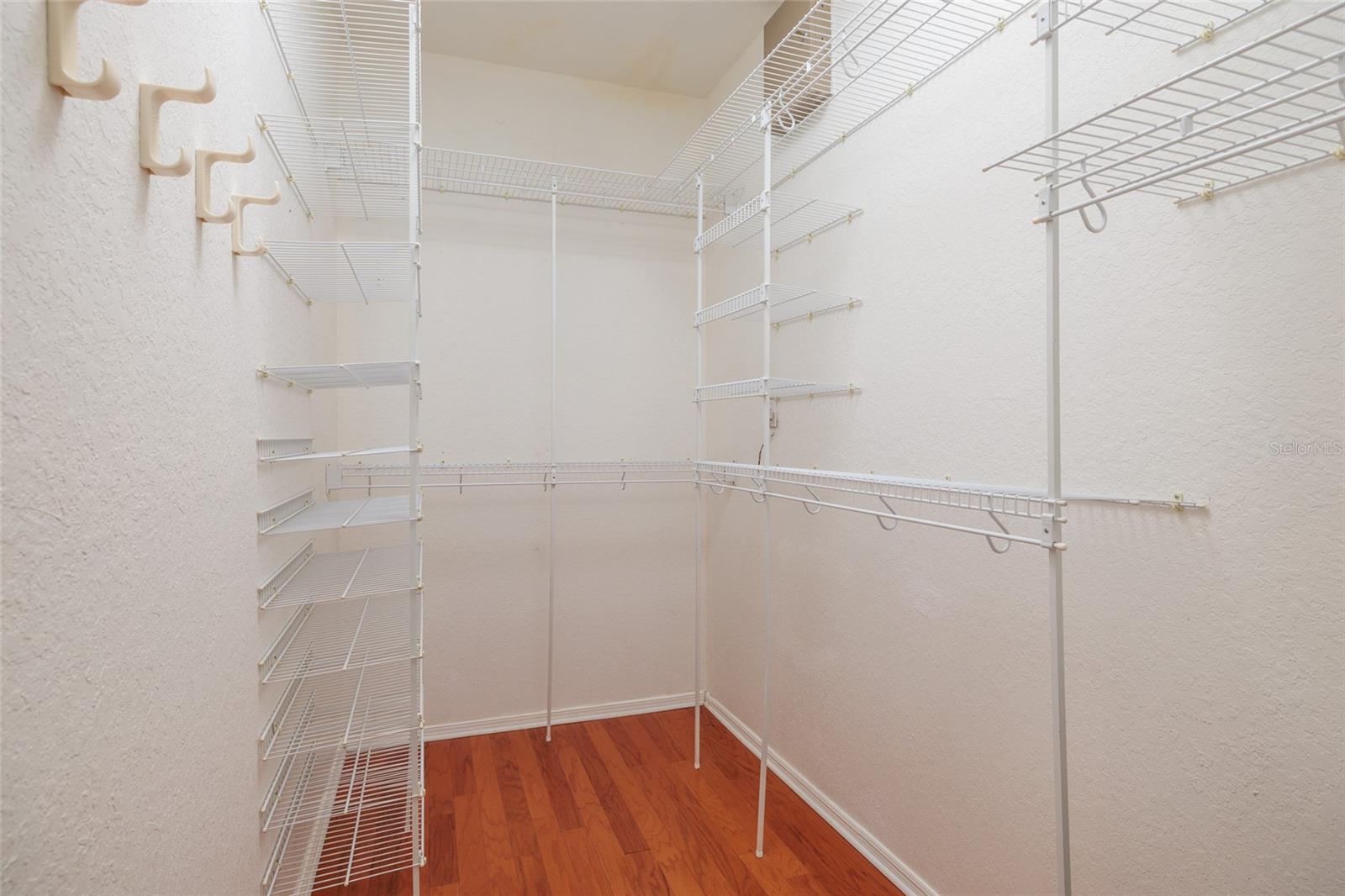 446 21ST Ave ST PETERSBURG, FL 33704