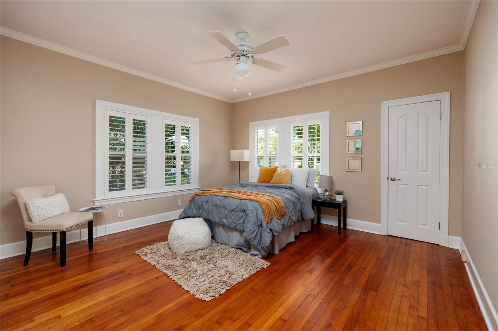 446 21ST Ave ST PETERSBURG, FL 33704