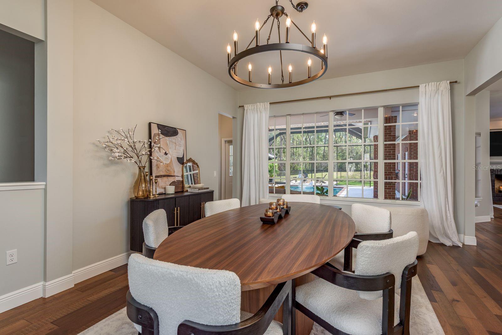 1499 E Lk WOODLANDS Pkwy OLDSMAR, FL 34677