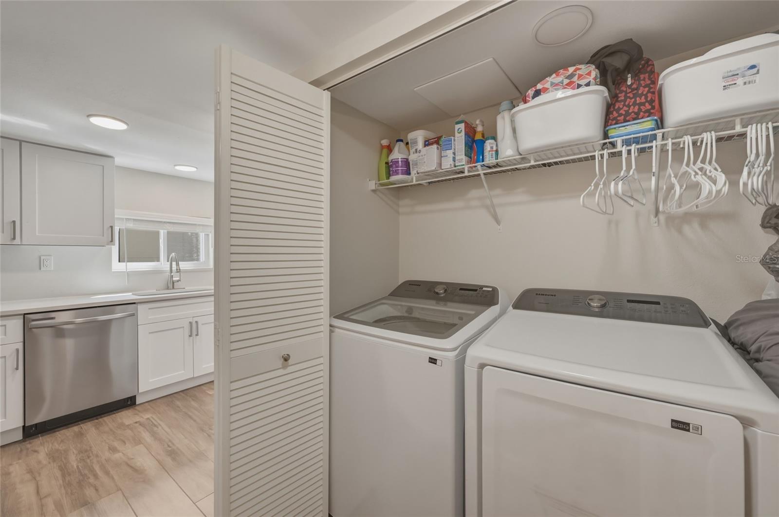 7912 CEDAR Dr #7912 TEMPLE TERRACE, FL 33637