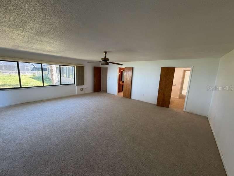 930 Shr Dr KISSIMMEE, FL 34744