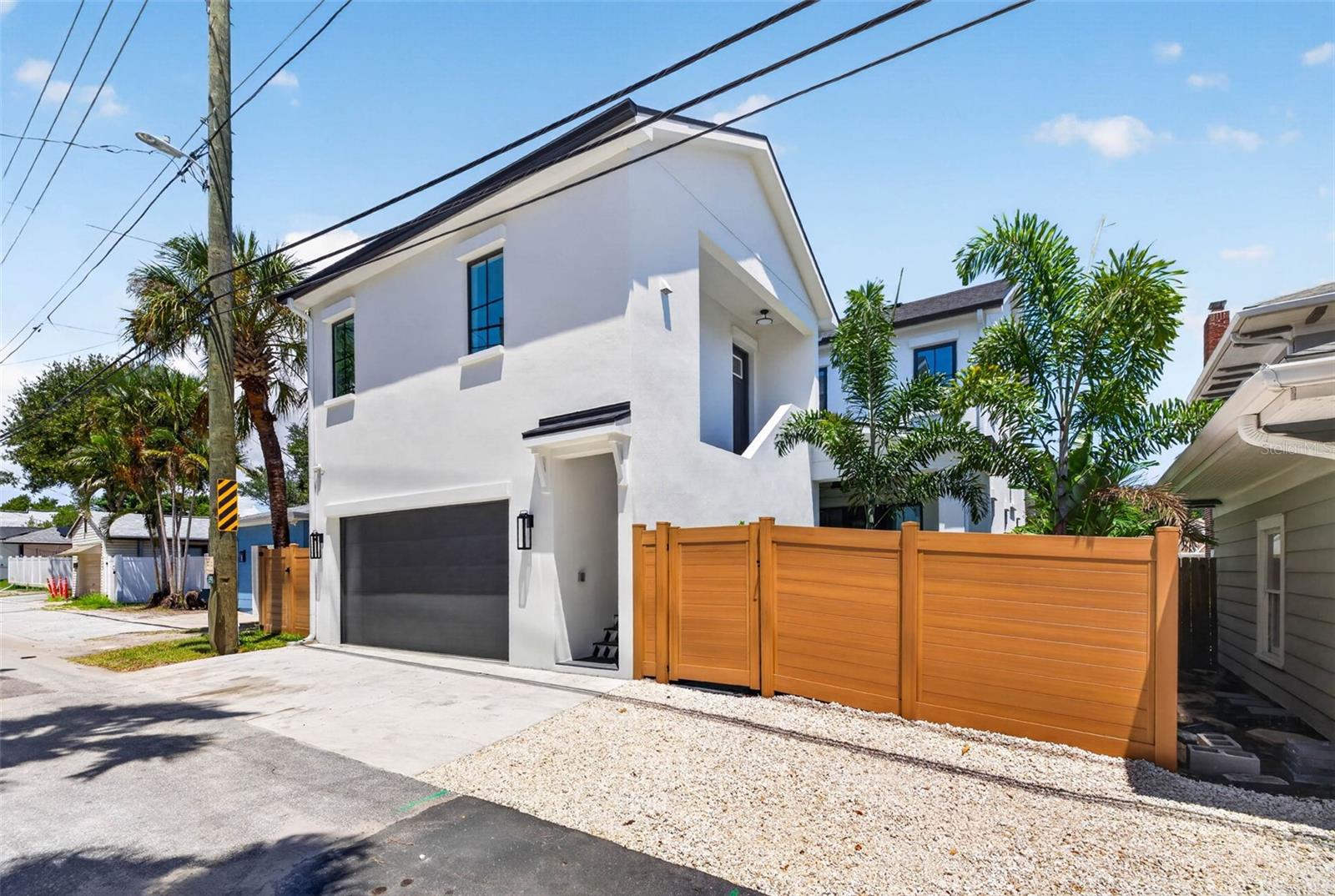 142 22ND Ave ST PETERSBURG, FL 33704