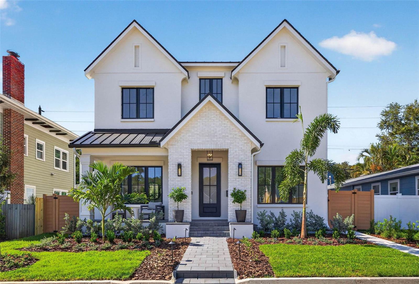 142 22ND Ave ST PETERSBURG, FL 33704
