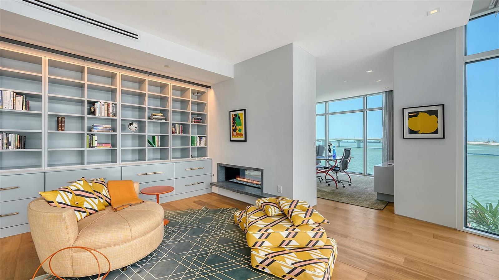 280 GOLDEN GATE Pt #400 SARASOTA, FL 34236