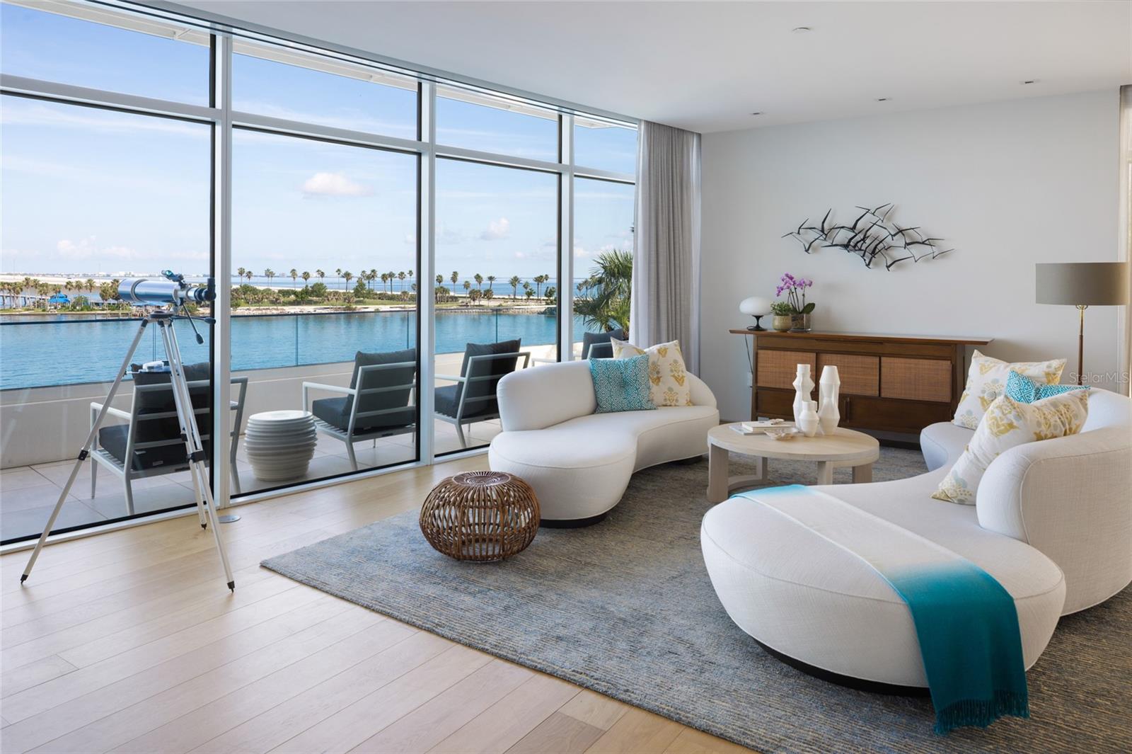 280 GOLDEN GATE Pt #400 SARASOTA, FL 34236