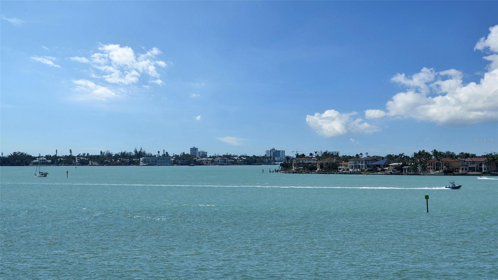 280 GOLDEN GATE Pt #400 SARASOTA, FL 34236