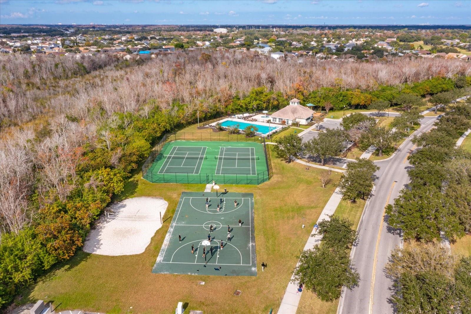 133 WESTMORELAND KISSIMMEE, FL 34744