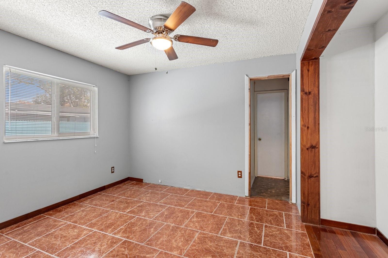 2356 Vly Ave KISSIMMEE, FL 34744