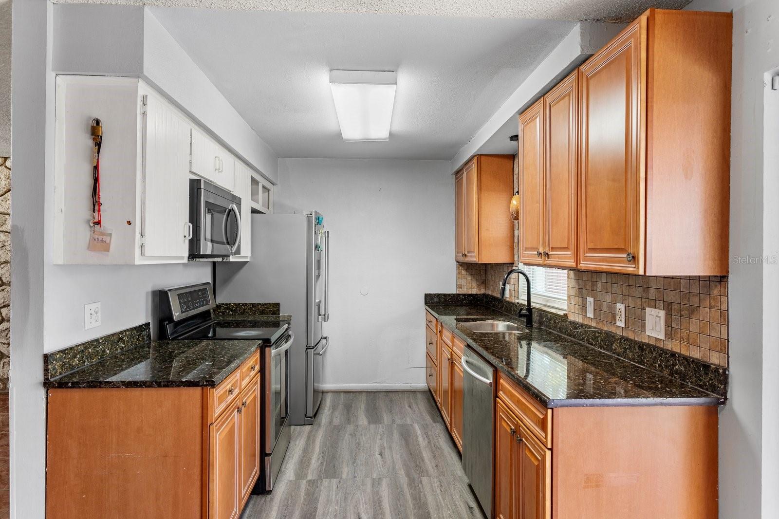 2356 Vly Ave KISSIMMEE, FL 34744