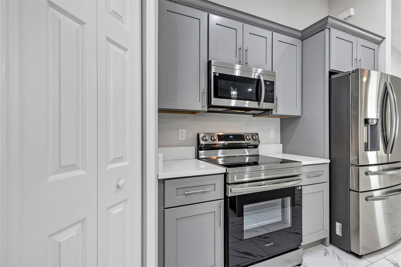 4389 SE 131ST Ln BELLEVIEW, FL 34420