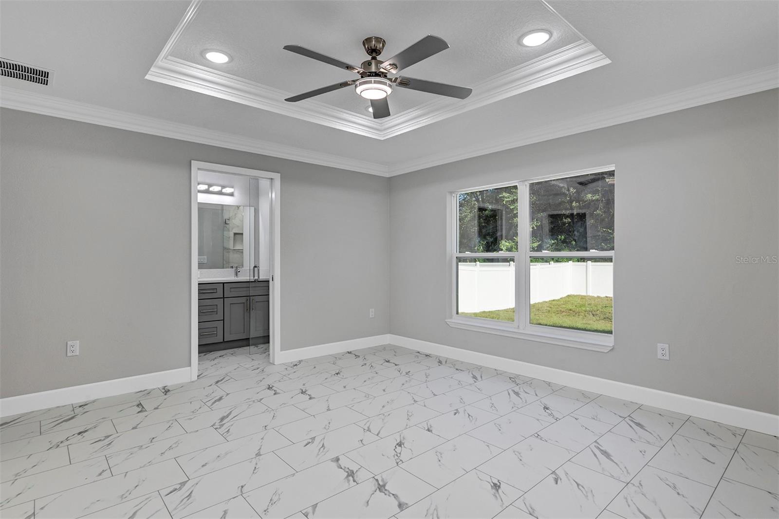 4389 SE 131ST Ln BELLEVIEW, FL 34420