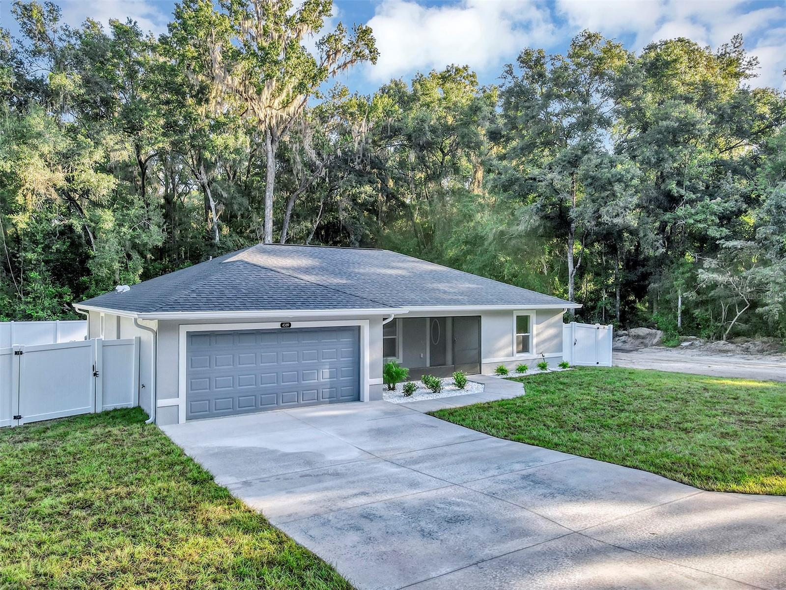 4389 SE 131ST Ln BELLEVIEW, FL 34420