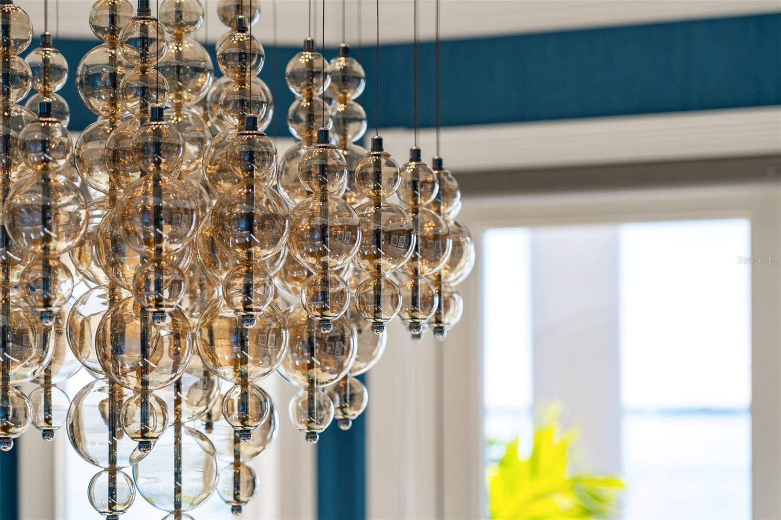 5907 BAYVIEW Cir GULFPORT, FL 33707