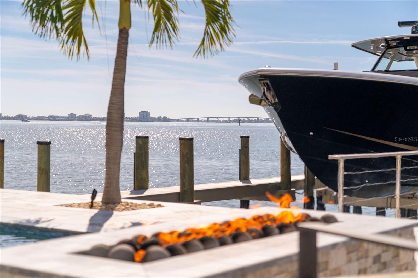 5907 BAYVIEW Cir GULFPORT, FL 33707