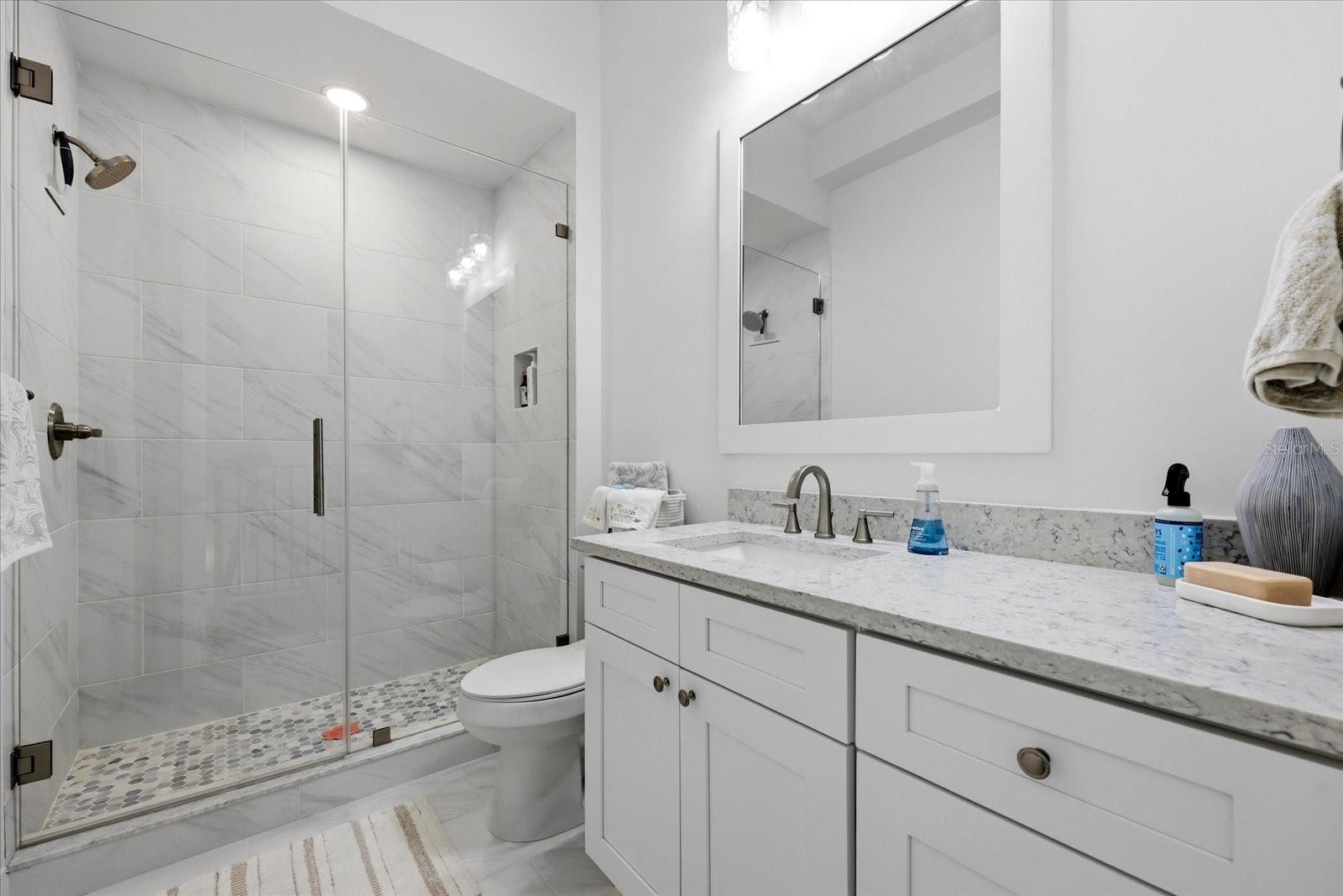 11797 1ST St TREASURE ISLAND, FL 33706