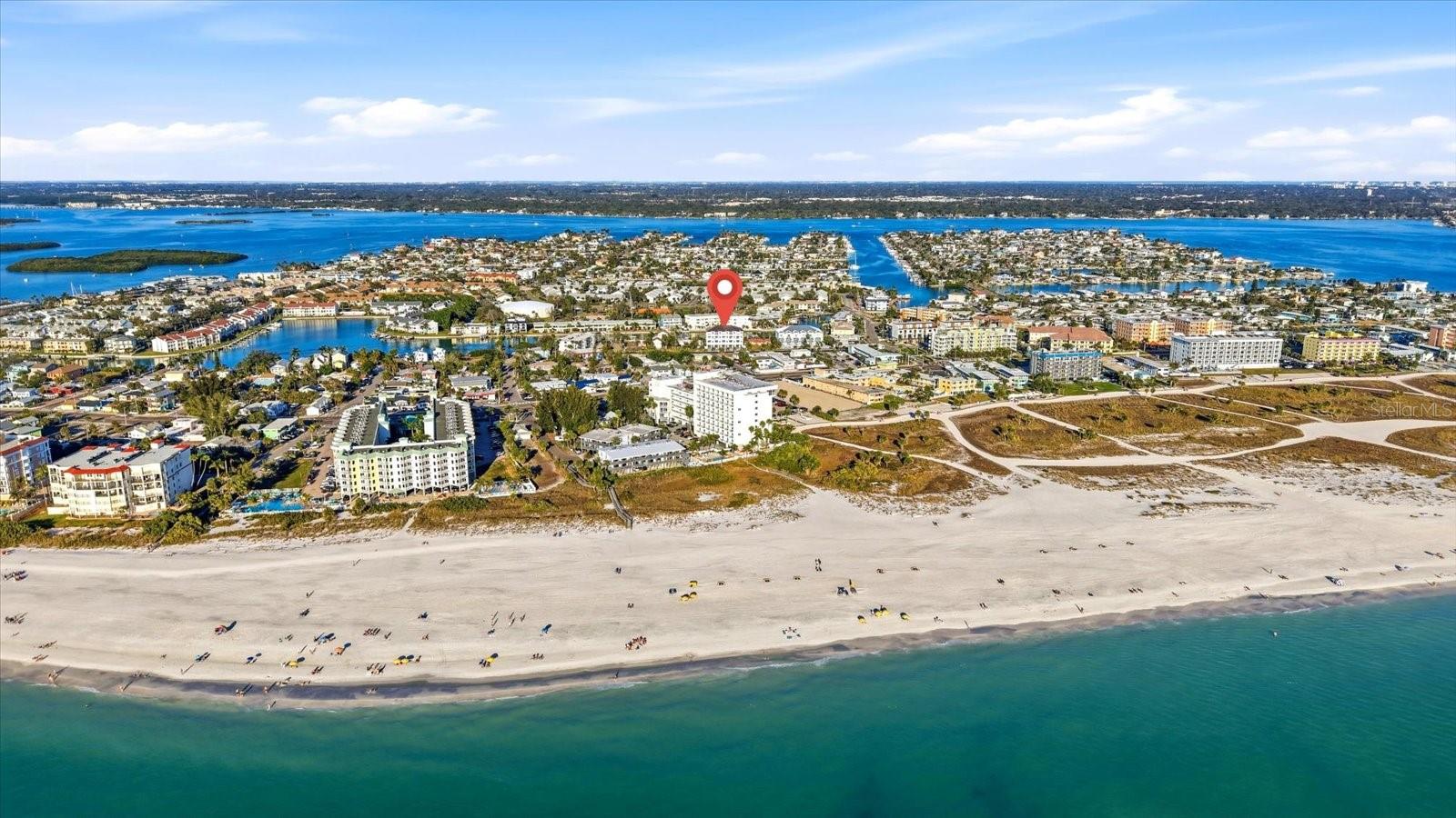 11797 1ST St TREASURE ISLAND, FL 33706