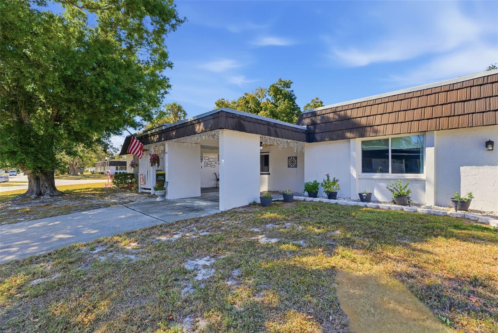 1141 MERLE Way #14 SARASOTA, FL 34232