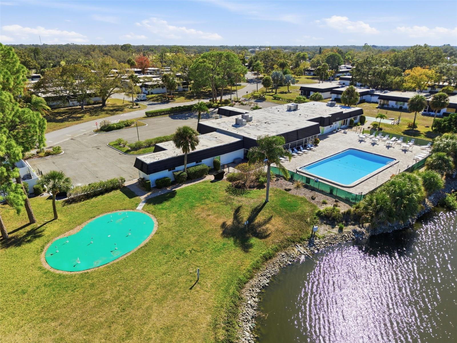 1141 MERLE Way #14 SARASOTA, FL 34232