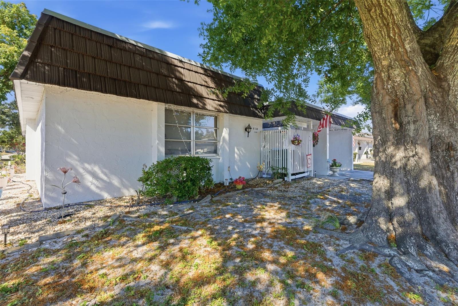 1141 MERLE Way #14 SARASOTA, FL 34232